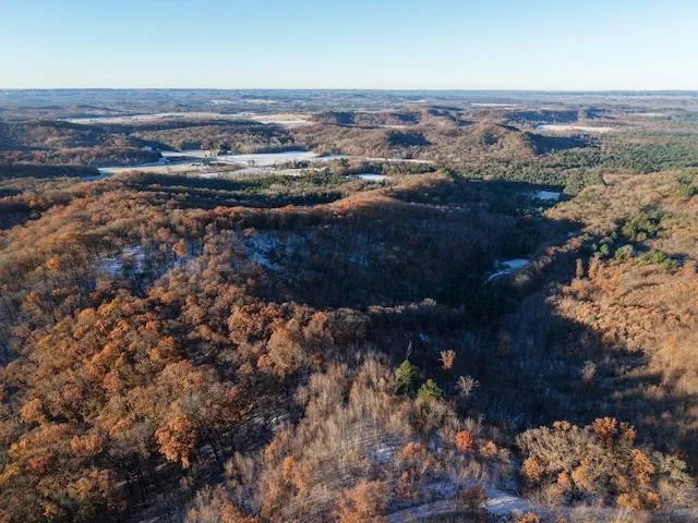 $715,000 | 1080 Admiral Road, Sparta, WI 54656