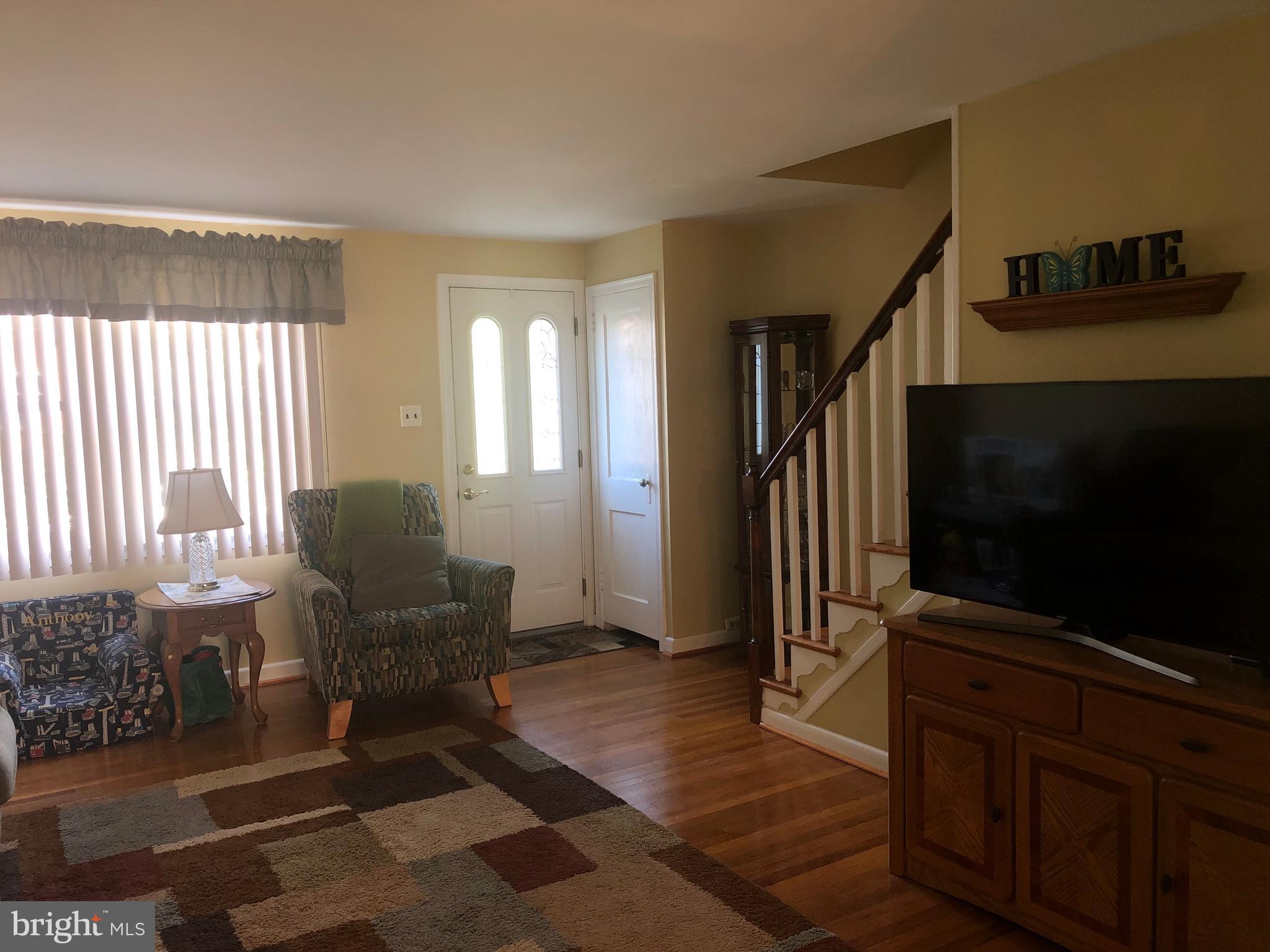 3330 Decatur Street Philadelphia, PA 19136 - Photo 3 of 17