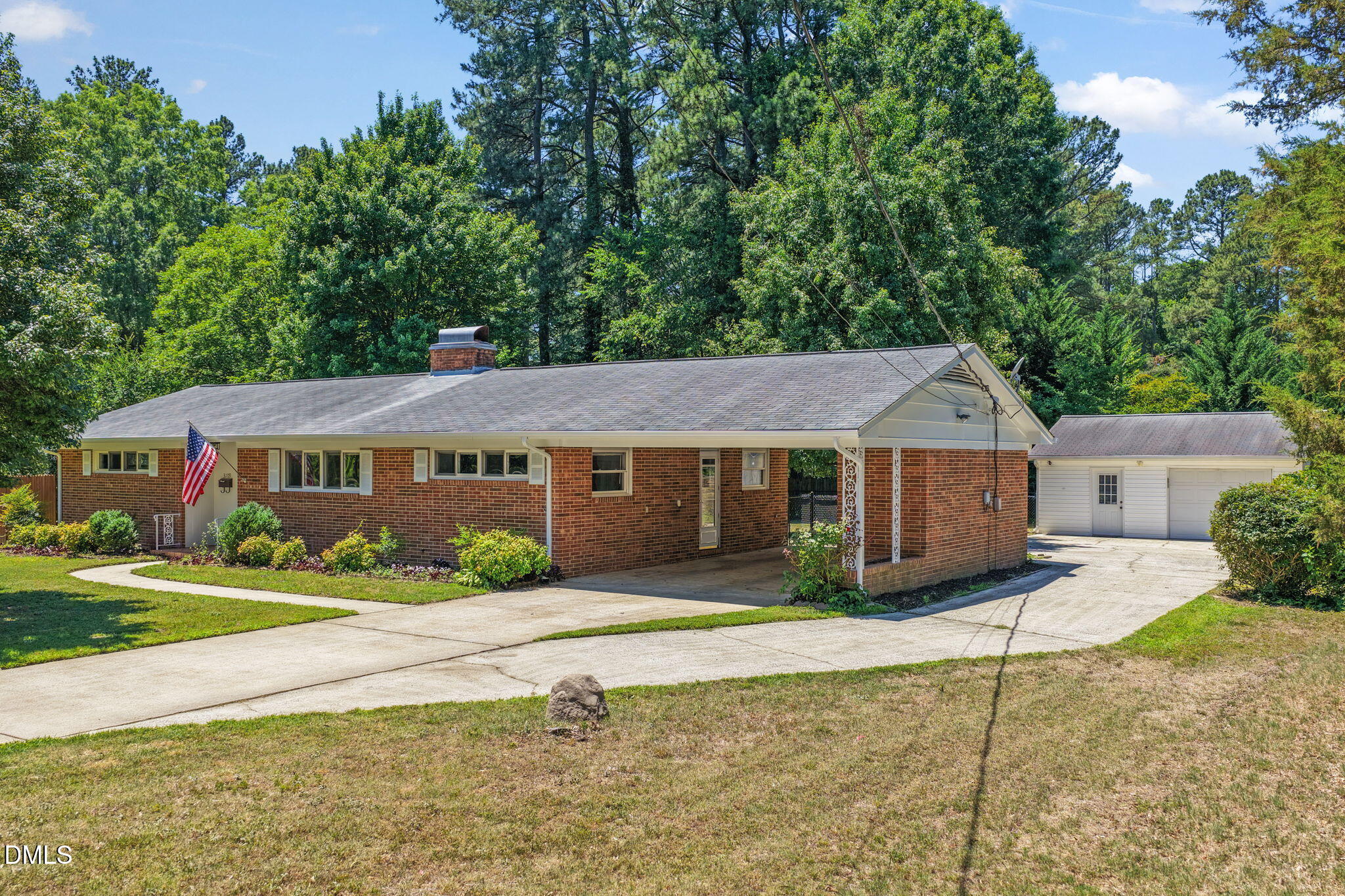 3109 Kenan Road Durham, NC 27704 - Photo 2 of 40