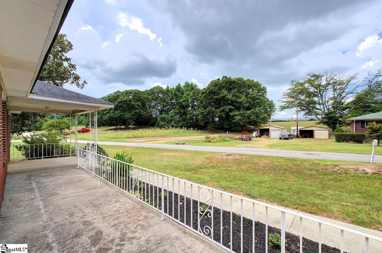 107 Hillside Drive Anderson, SC 29625 - Photo 5 of 26