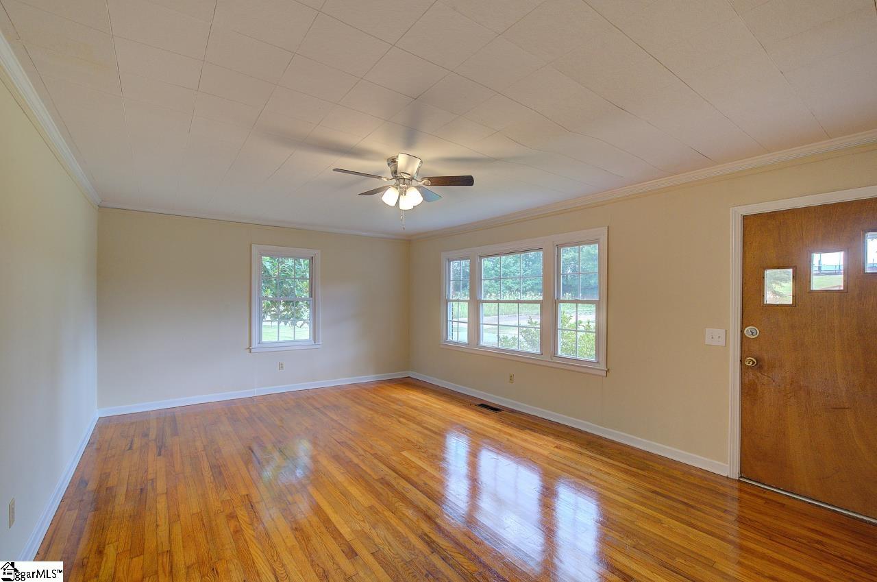 107 Hillside Drive Anderson, SC 29625 - Photo 7 of 26