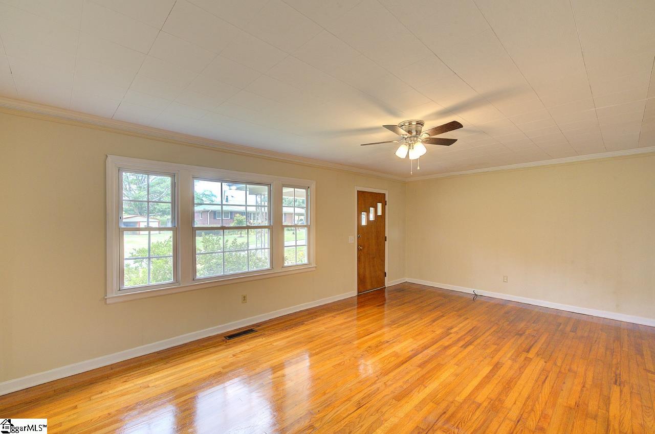 107 Hillside Drive Anderson, SC 29625 - Photo 8 of 26