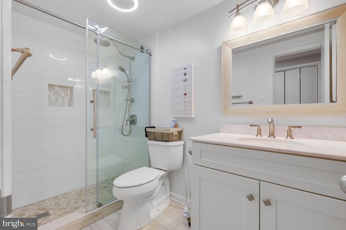 121 Cross Keys Road, Unit R121D Baltimore, MD 21210 - Photo 16 of 29