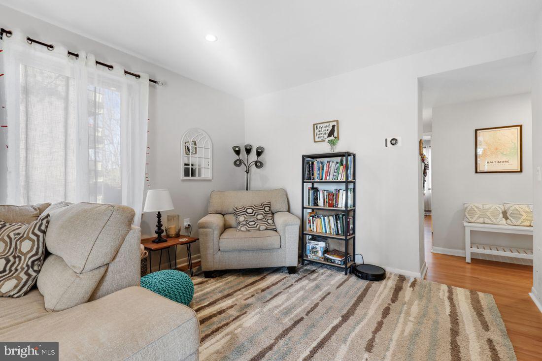 121 Cross Keys Road, Unit R121D Baltimore, MD 21210 - Photo 8 of 29