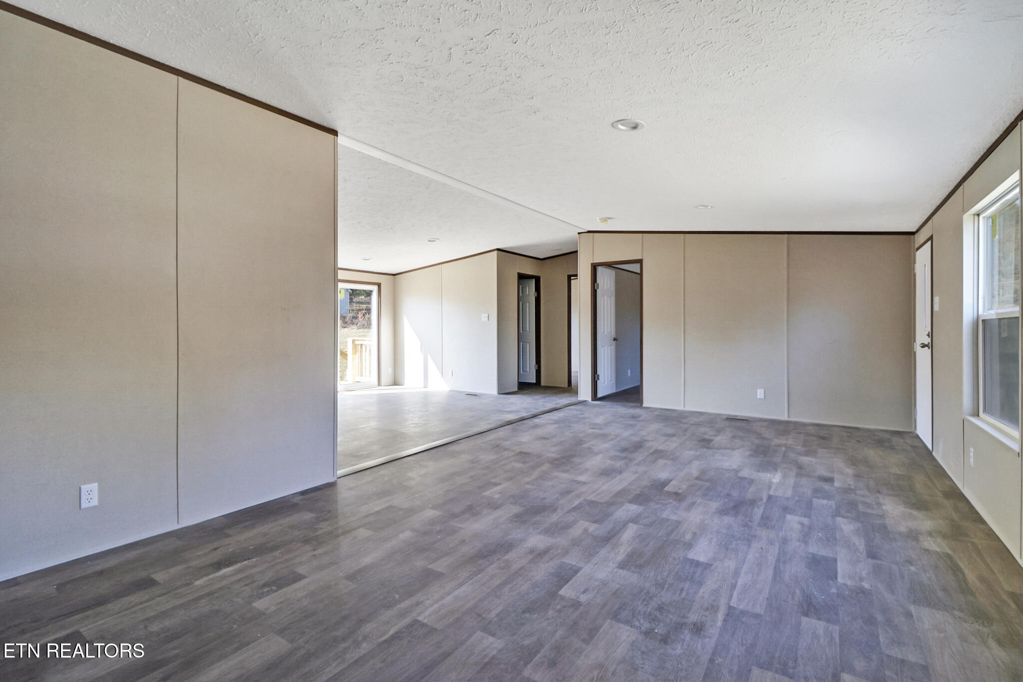 503 College Grove Road Rockwood, TN 37854 - Photo 12 of 25 if1a5529-if1a5533