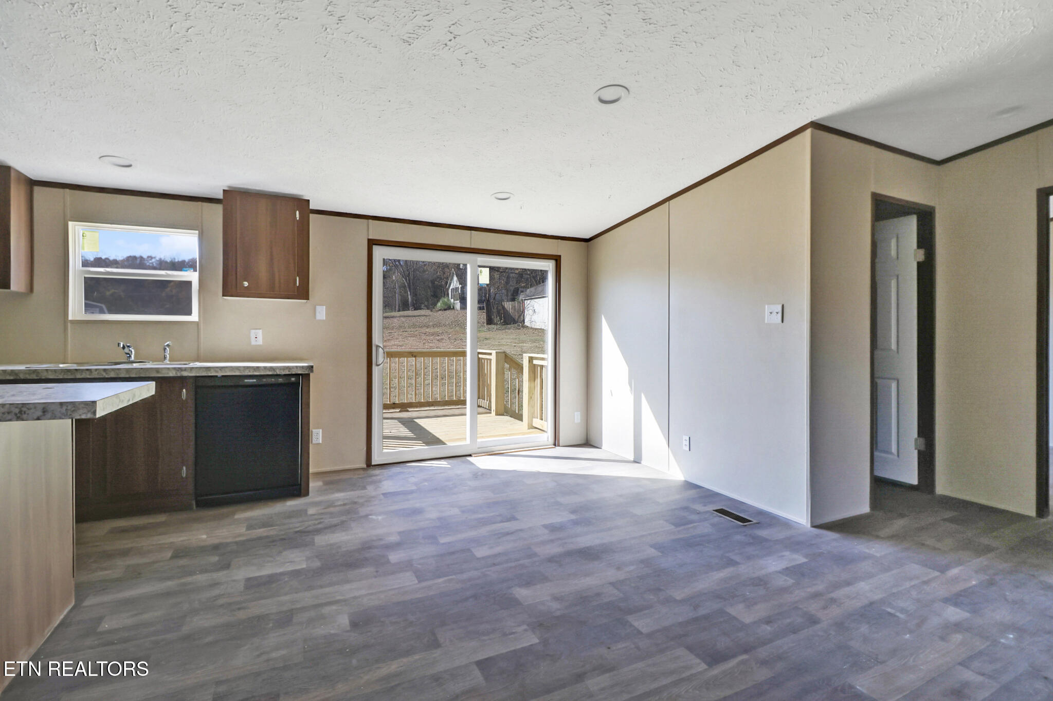 503 College Grove Road Rockwood, TN 37854 - Photo 13 of 25 if1a5534-if1a5538