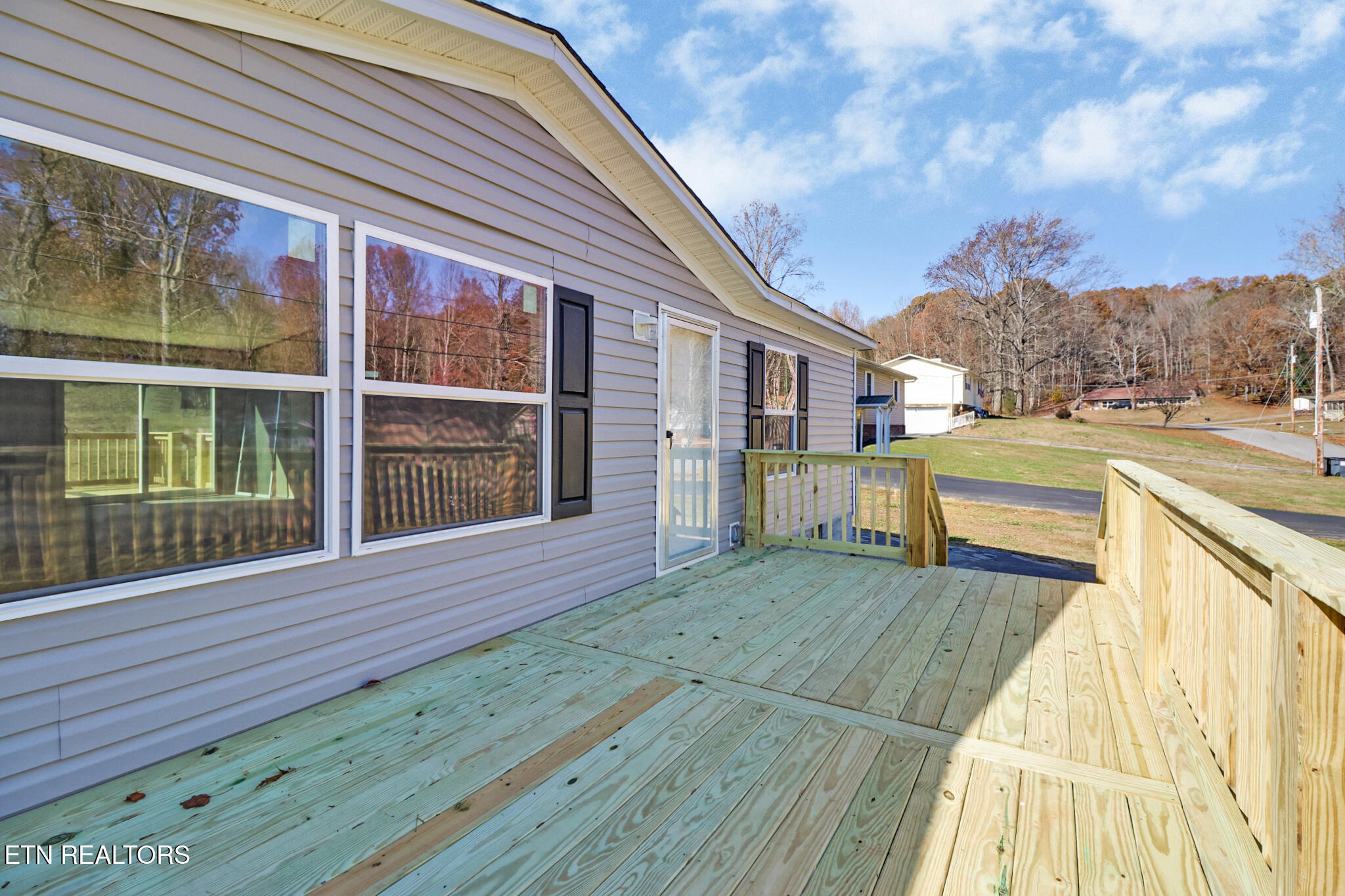 503 College Grove Road Rockwood, TN 37854 - Photo 4 of 25 if1a5484-if1a5488