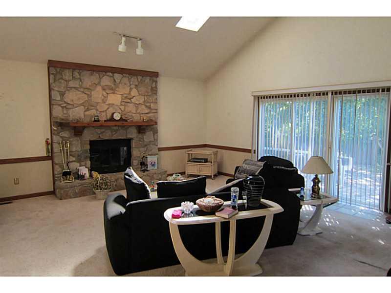 839 Bennett Road Carmel, IN 46032 - Photo 3 of 14 Gallery Image 3