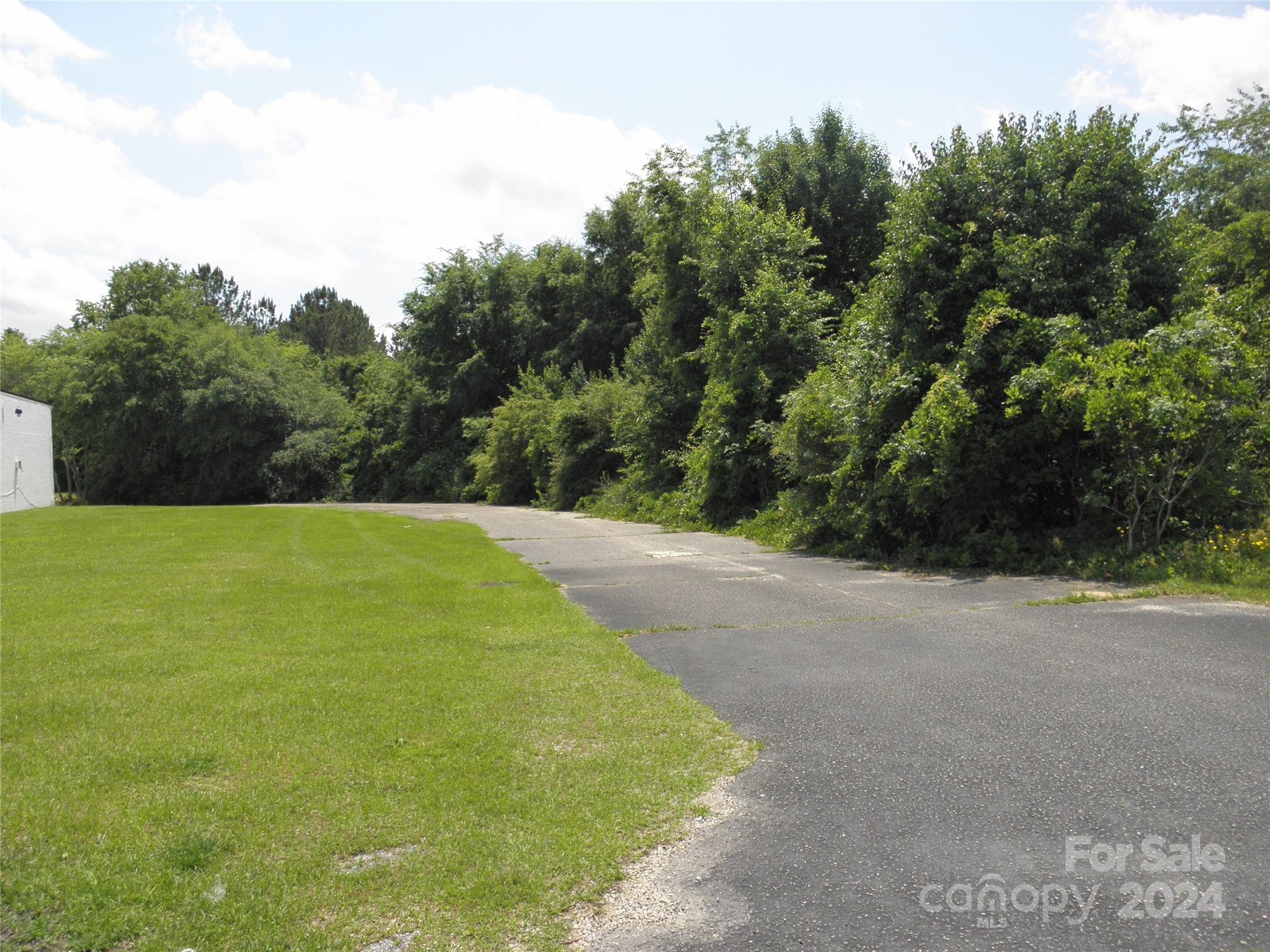 Tbd Chesterfield Highway Cheraw, SC 29520 - Photo 6 of 6 a view of a field with a yard