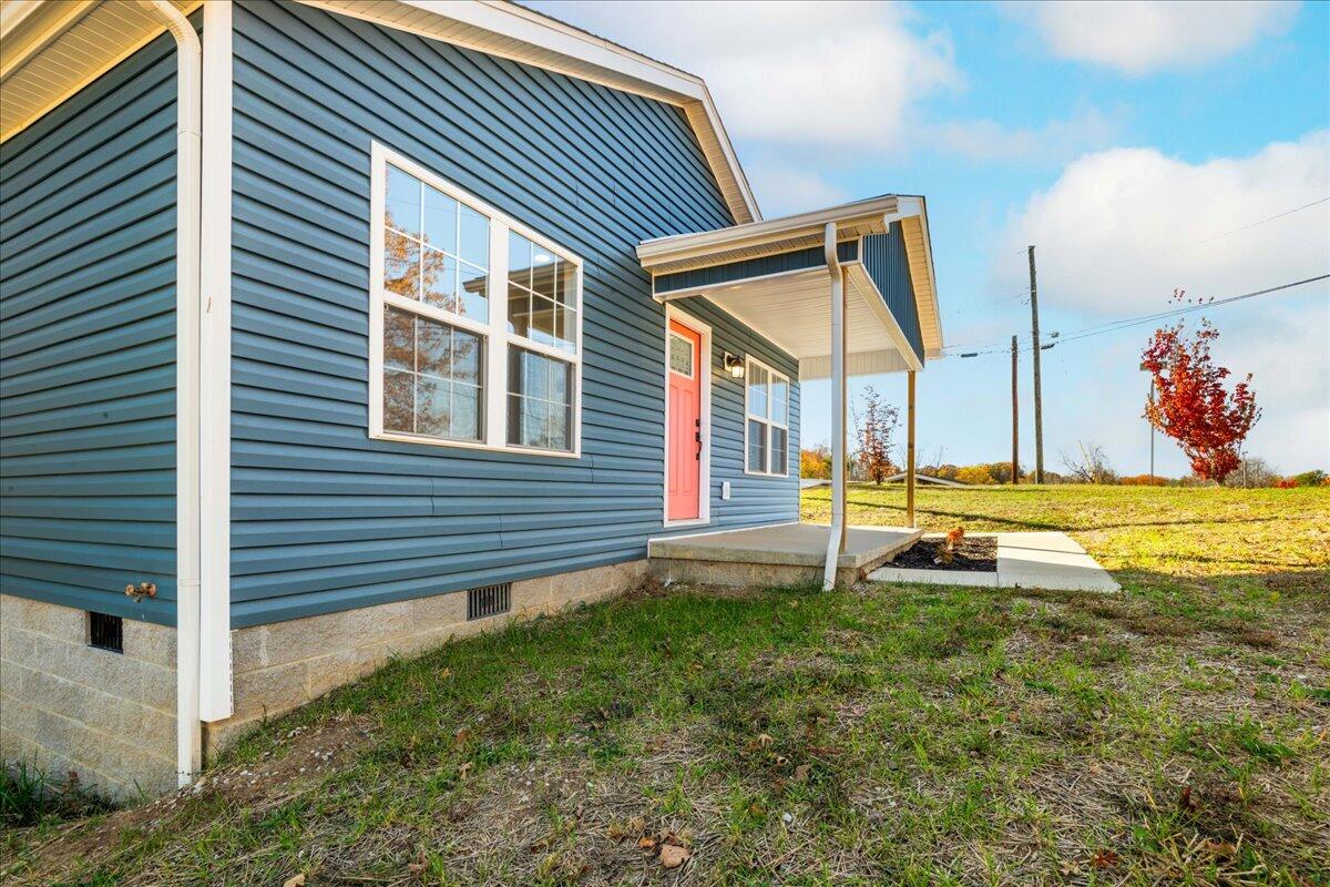 915 West 8th Street Corbin, KY 40701 - Photo 31 of 33 33-Exterior Front