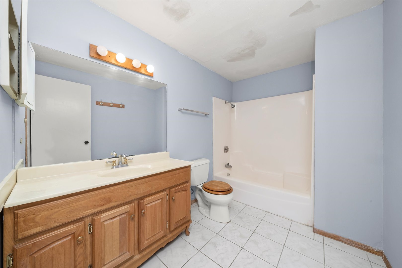 152 Oakhurst Road Matteson, IL 60443 - Photo 17 of 21