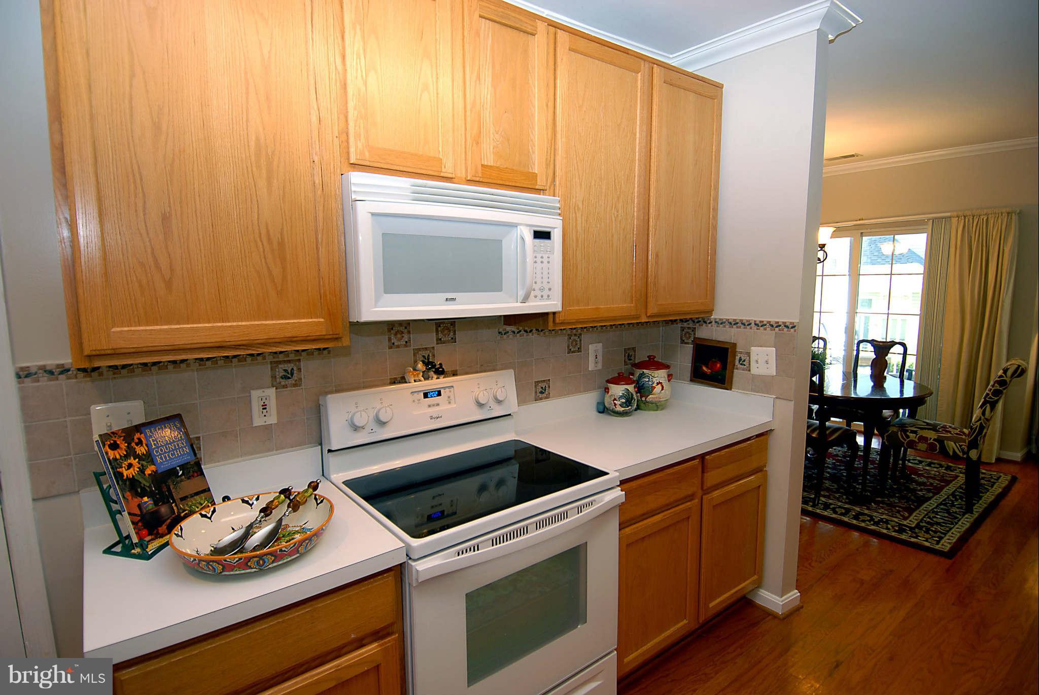 12705 Found Stone Road, Unit 7104 Germantown, MD 20876 - Photo 14 of 28 Kitchen