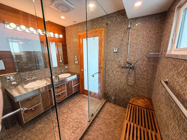 $3,950 | 2200 Northeast 26th Street, Unit A, Wilton Manors, FL 33305