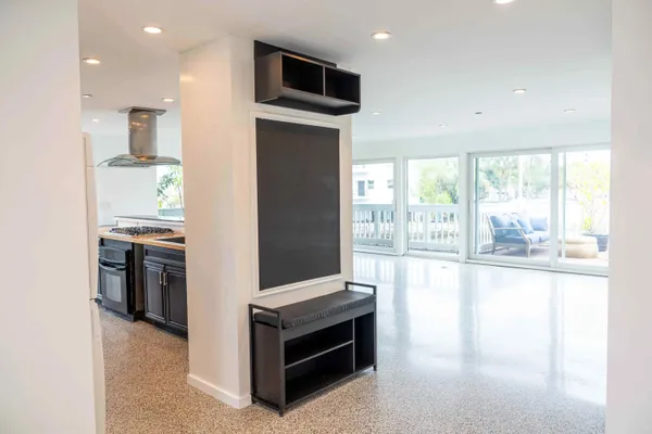 $3,950 | 2200 Northeast 26th Street, Unit A, Wilton Manors, FL 33305