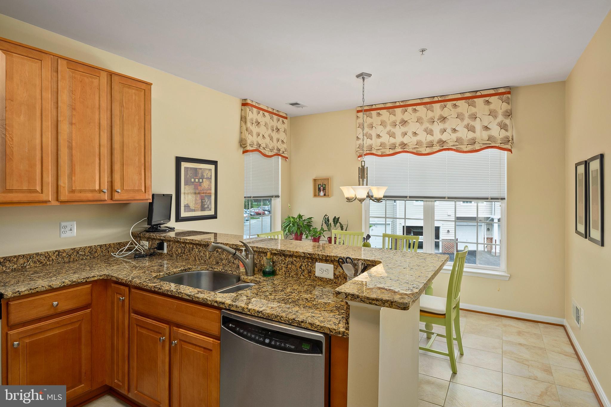 7305 Brookview Road, Unit 207 Elkridge, MD 21075 - Photo 9 of 51 Kitchen Area