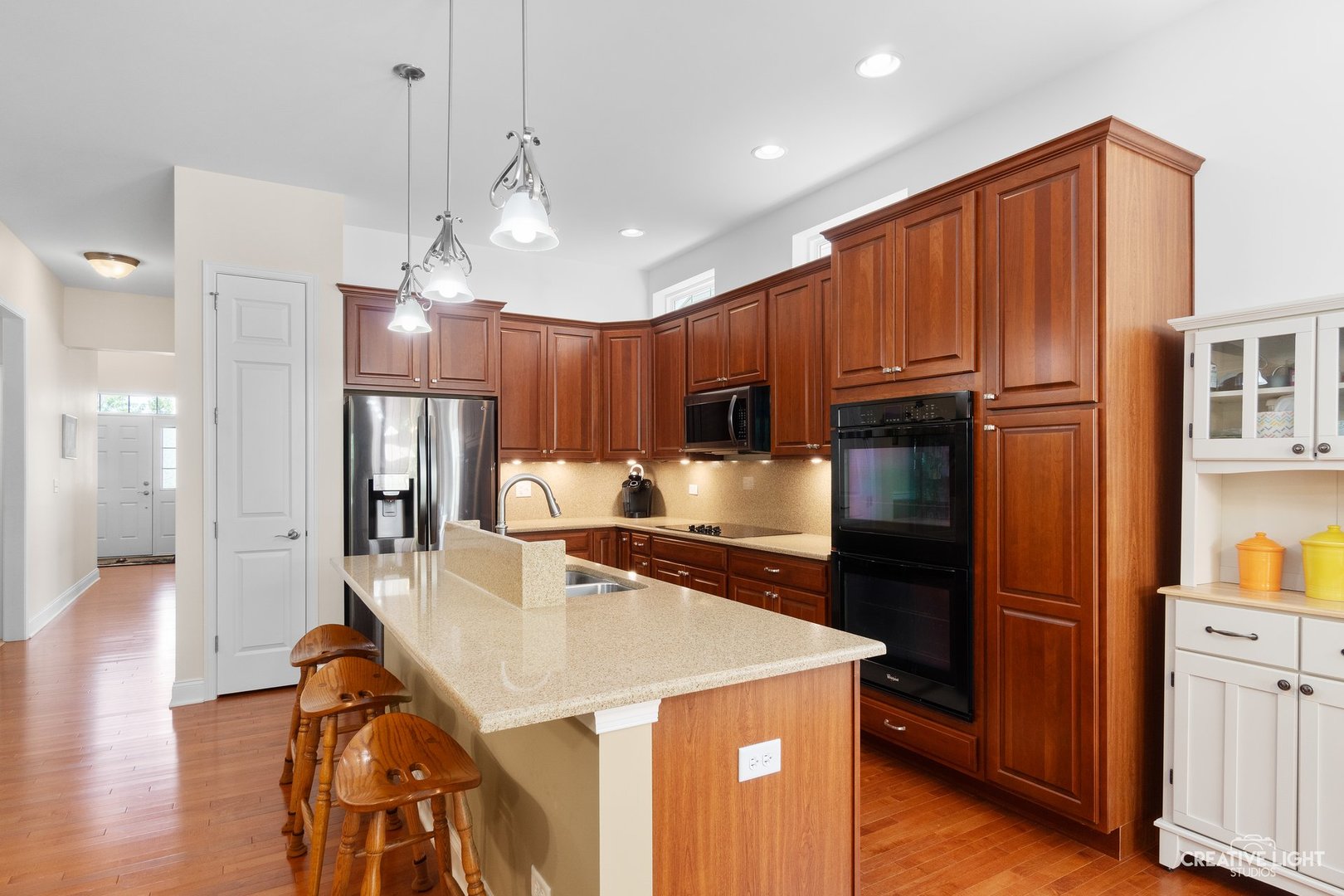 3872 Eagle Ridge Drive Elgin, IL 60124 - Photo 4 of 37 Gallery Image 4