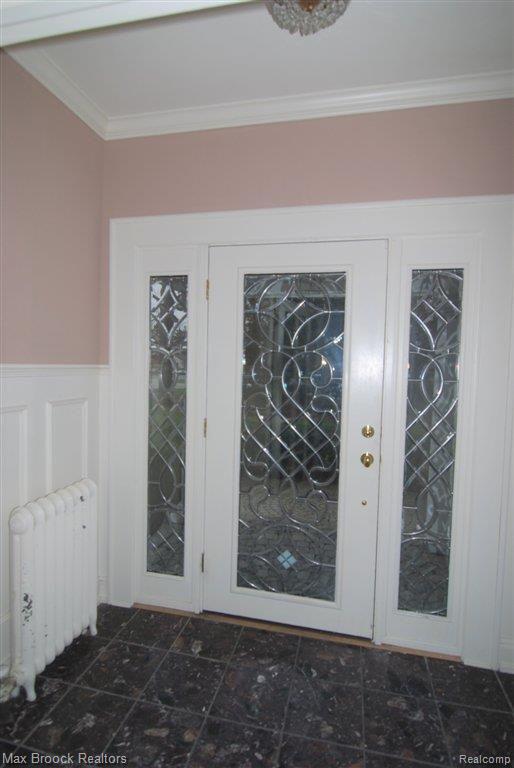 2048 West Maple Road Bloomfield Hills, MI 48301 - Photo 10 of 19 foyer.JPG