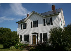 552 Lake Road St. Albans Town, VT 05478 - Photo 2 of 30