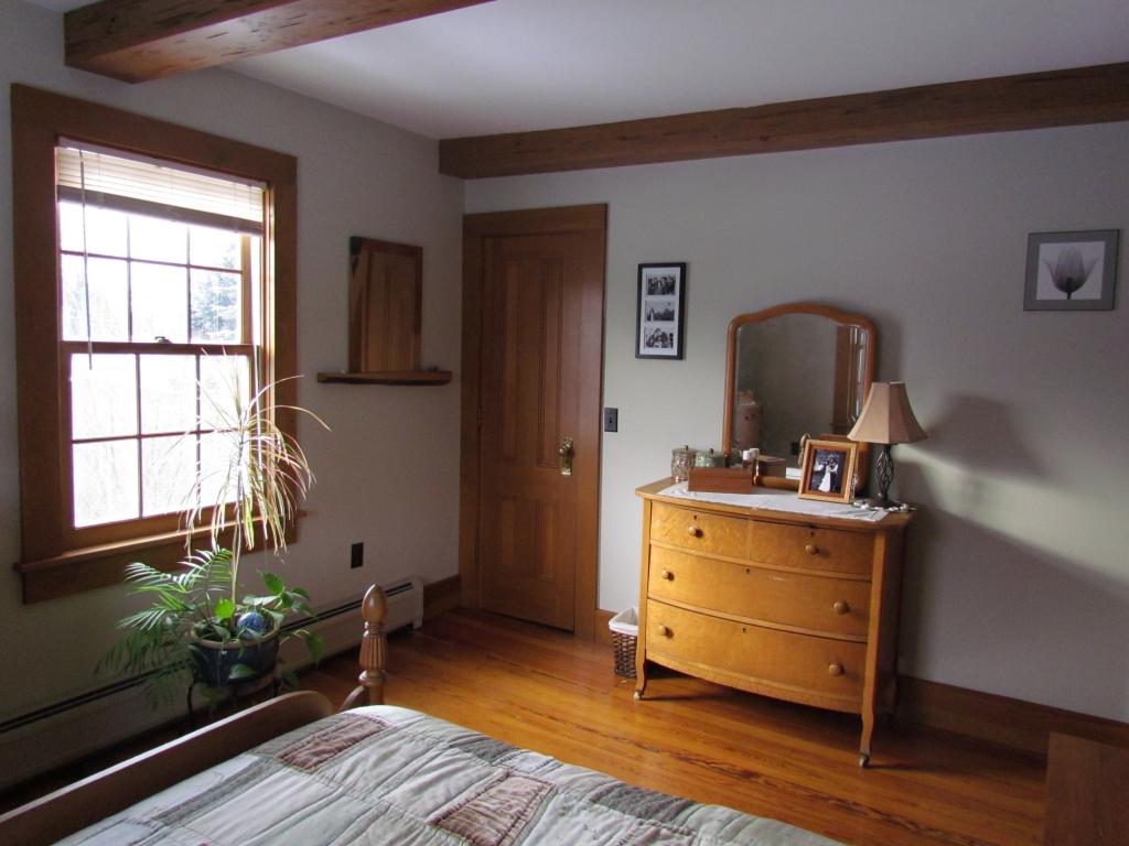 552 Lake Road St. Albans Town, VT 05478 - Photo 18 of 30