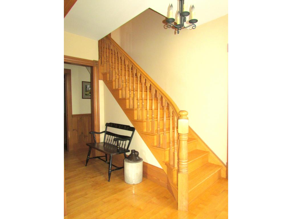552 Lake Road St. Albans Town, VT 05478 - Photo 4 of 30
