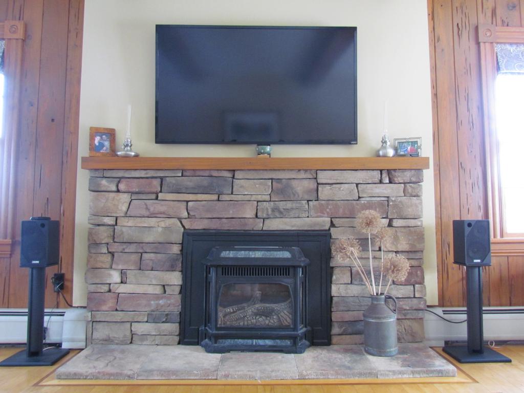 552 Lake Road St. Albans Town, VT 05478 - Photo 8 of 30