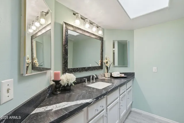 $1,750 | 18002 North 12th Street, Unit 26, Phoenix, AZ 85022