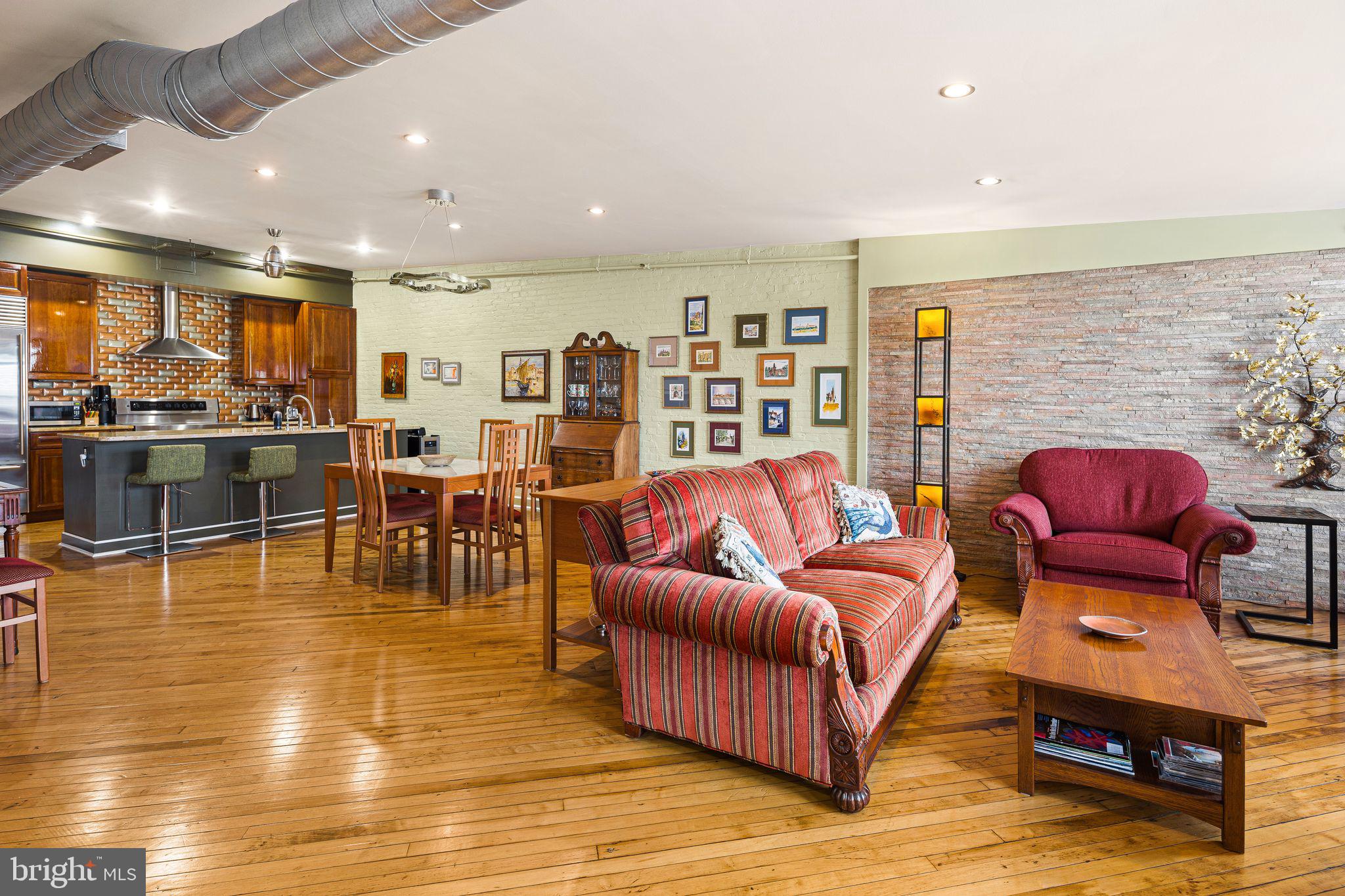 313-315 North 3rd Street, Unit 5A Philadelphia, PA 19106 - Photo 13 of 47