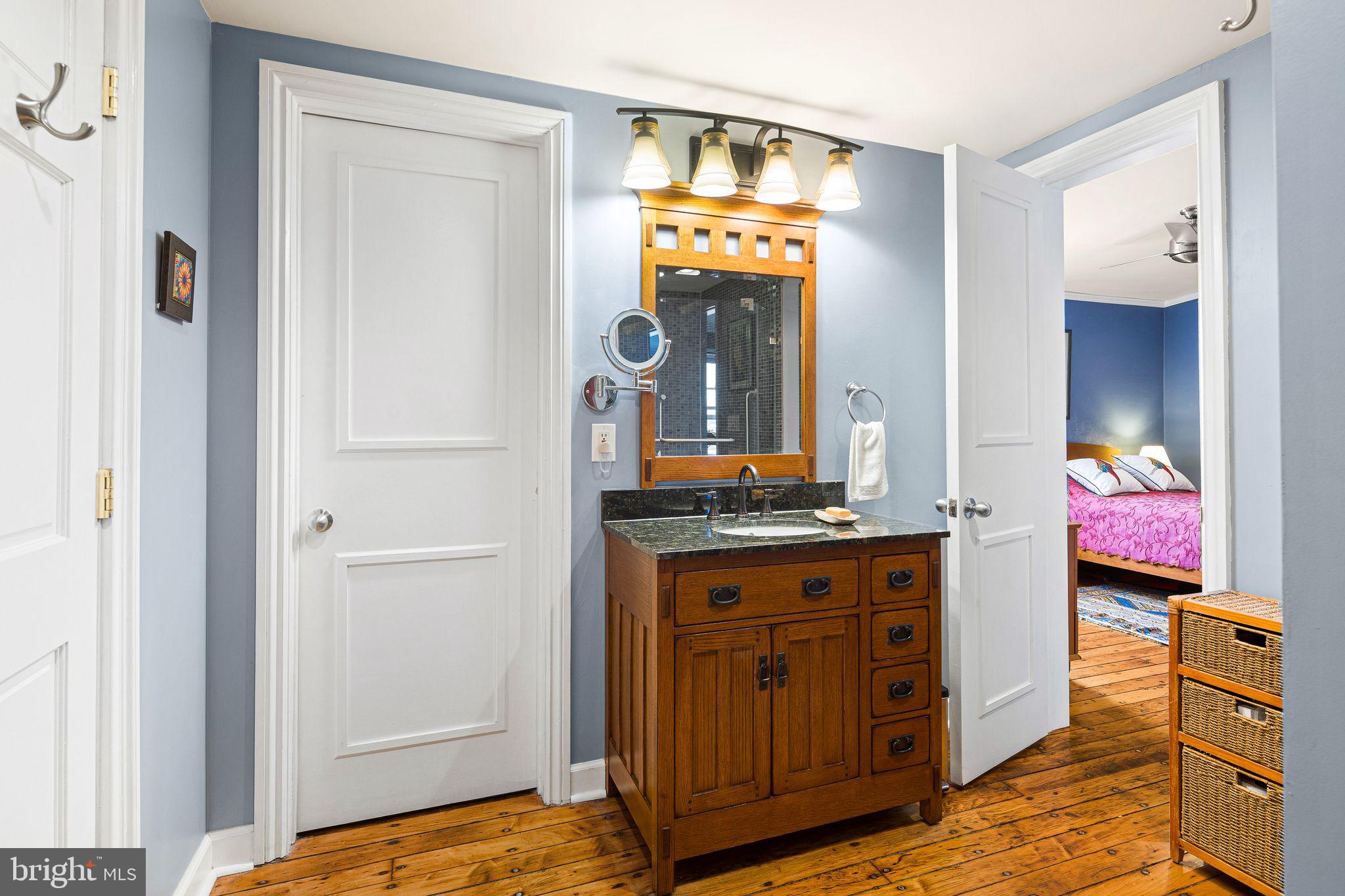 313-315 North 3rd Street, Unit 5A Philadelphia, PA 19106 - Photo 18 of 47