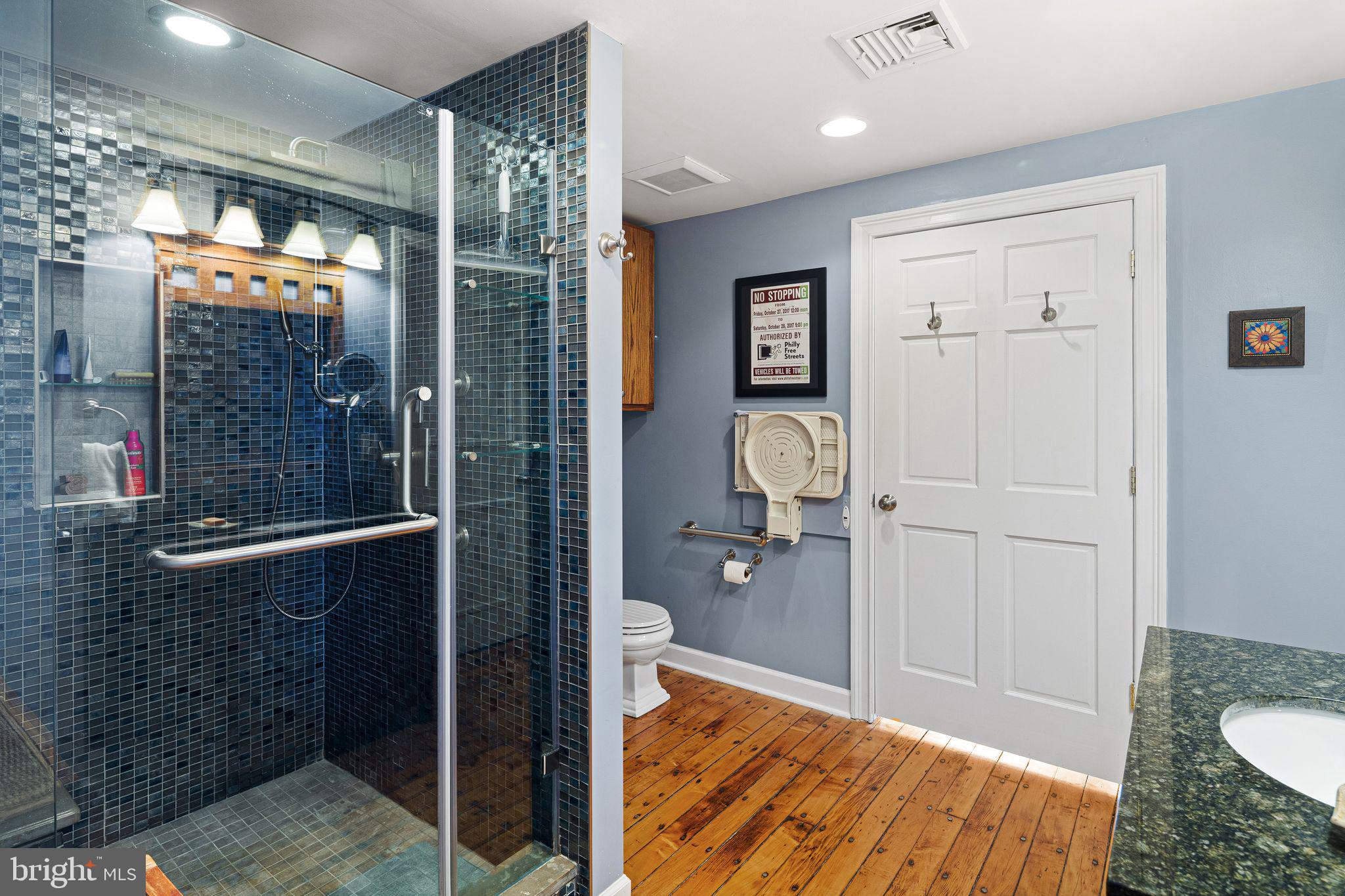 313-315 North 3rd Street, Unit 5A Philadelphia, PA 19106 - Photo 20 of 47