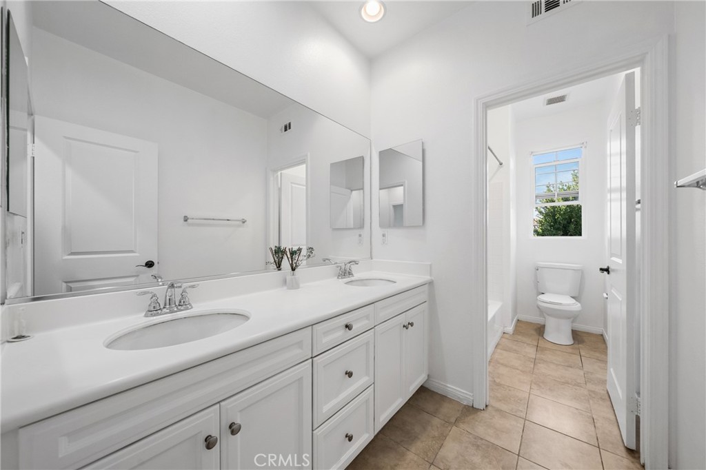 15767 Flight Chino, CA 91708 - Photo 25 of 43