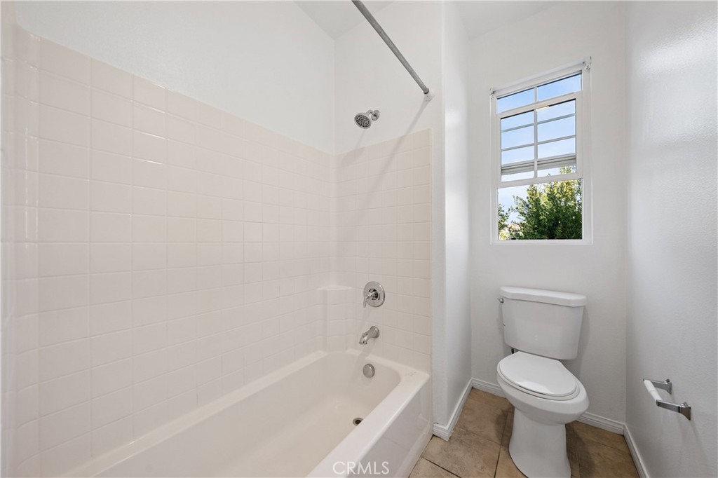 15767 Flight Chino, CA 91708 - Photo 27 of 43