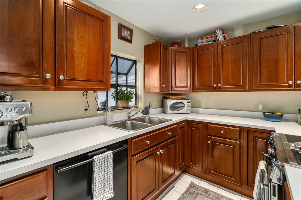 5 Spring Street, Unit C Medfield, MA 02052 - Photo 12 of 34 Gallery Image 12