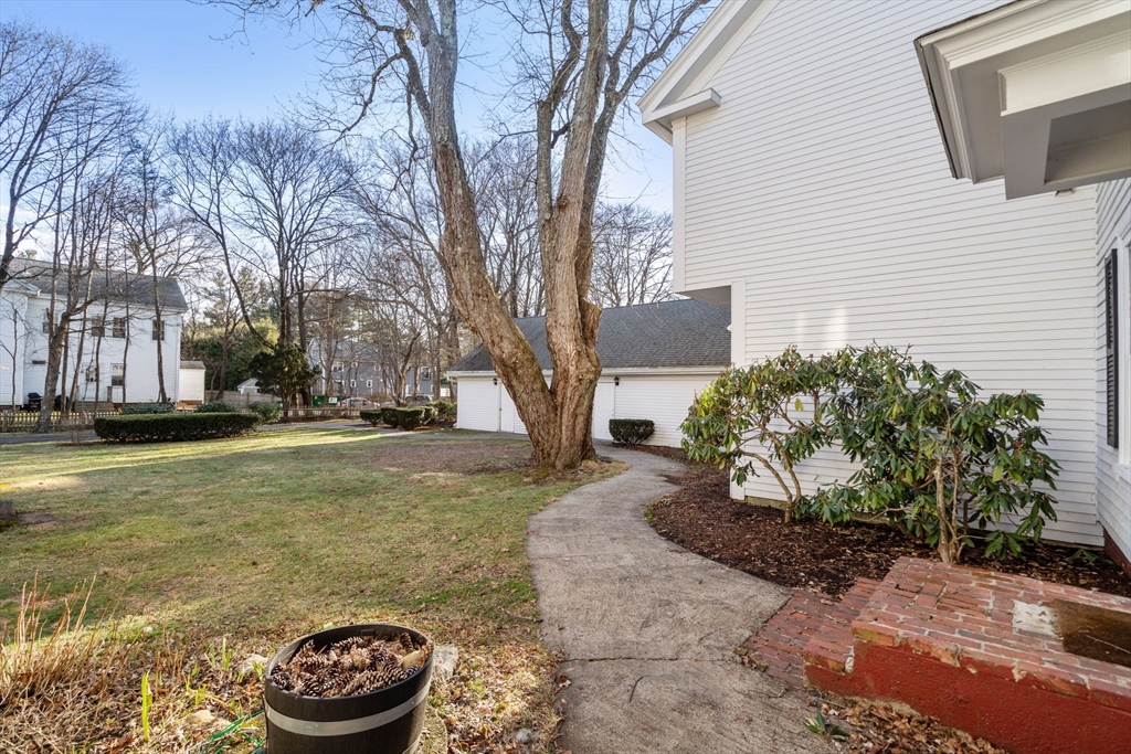 5 Spring Street, Unit C Medfield, MA 02052 - Photo 7 of 34 Gallery Image 7