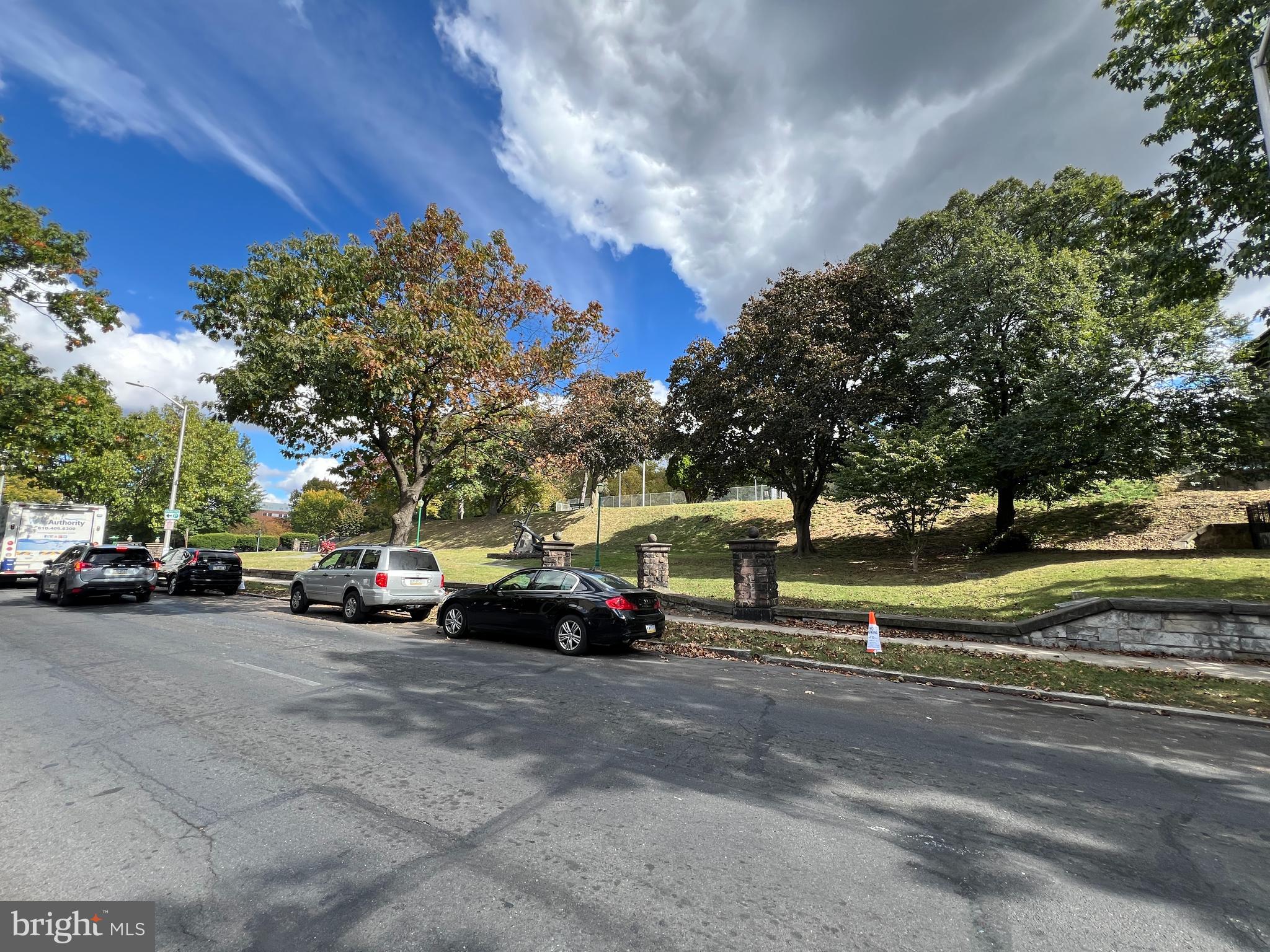 28 North 11th Street Reading, PA 19601 - Photo 3 of 27