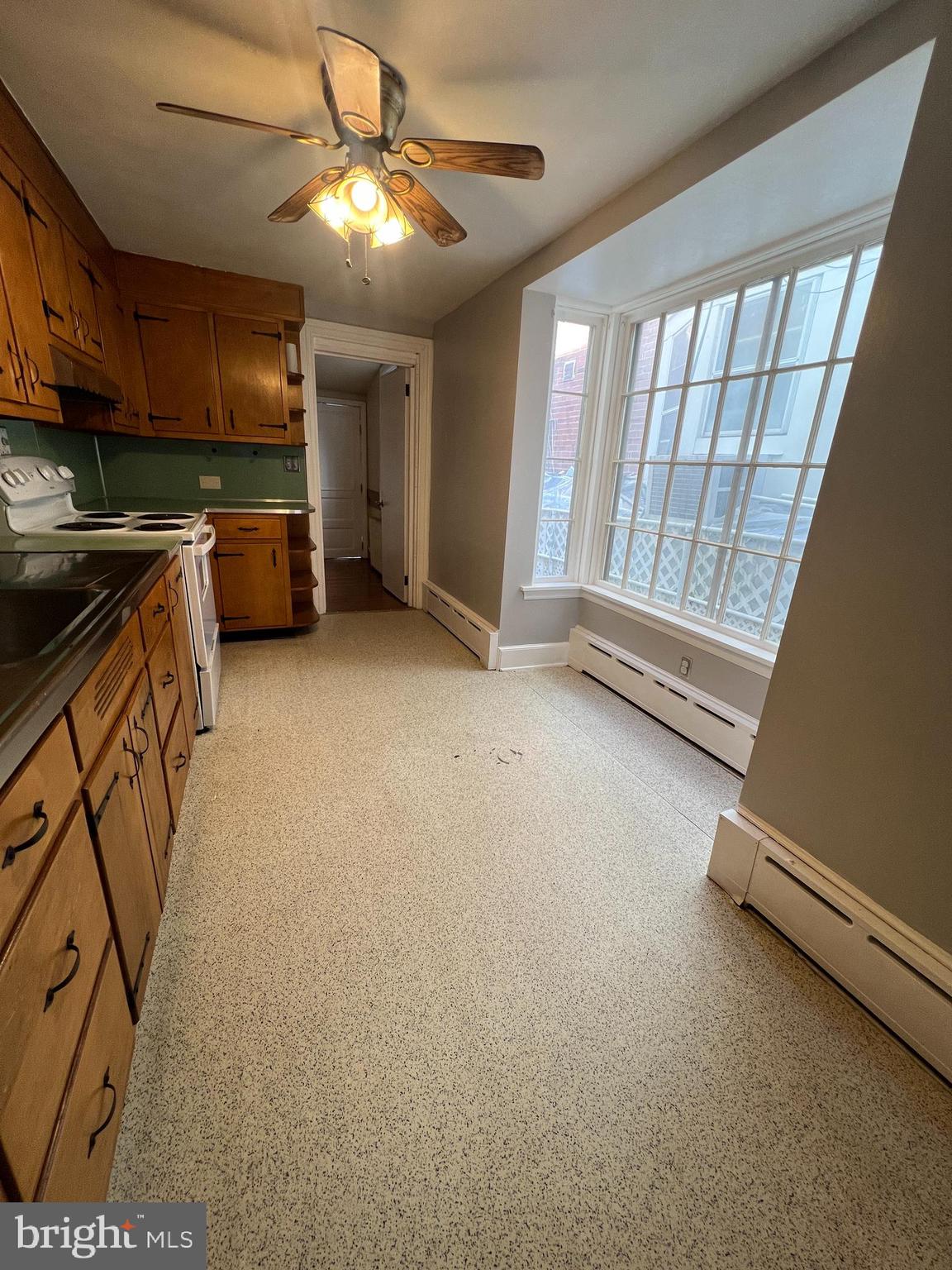 28 North 11th Street Reading, PA 19601 - Photo 9 of 27