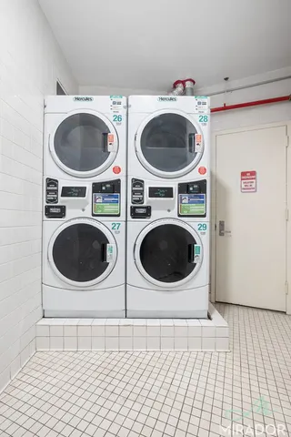 $3,700 | 15 Park Row, Unit 15G | Financial District