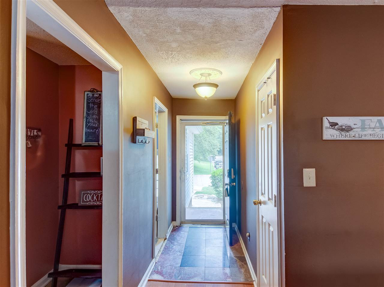1033 Buckhorn Road Garner, NC 27529 - Photo 3 of 21 Foyer