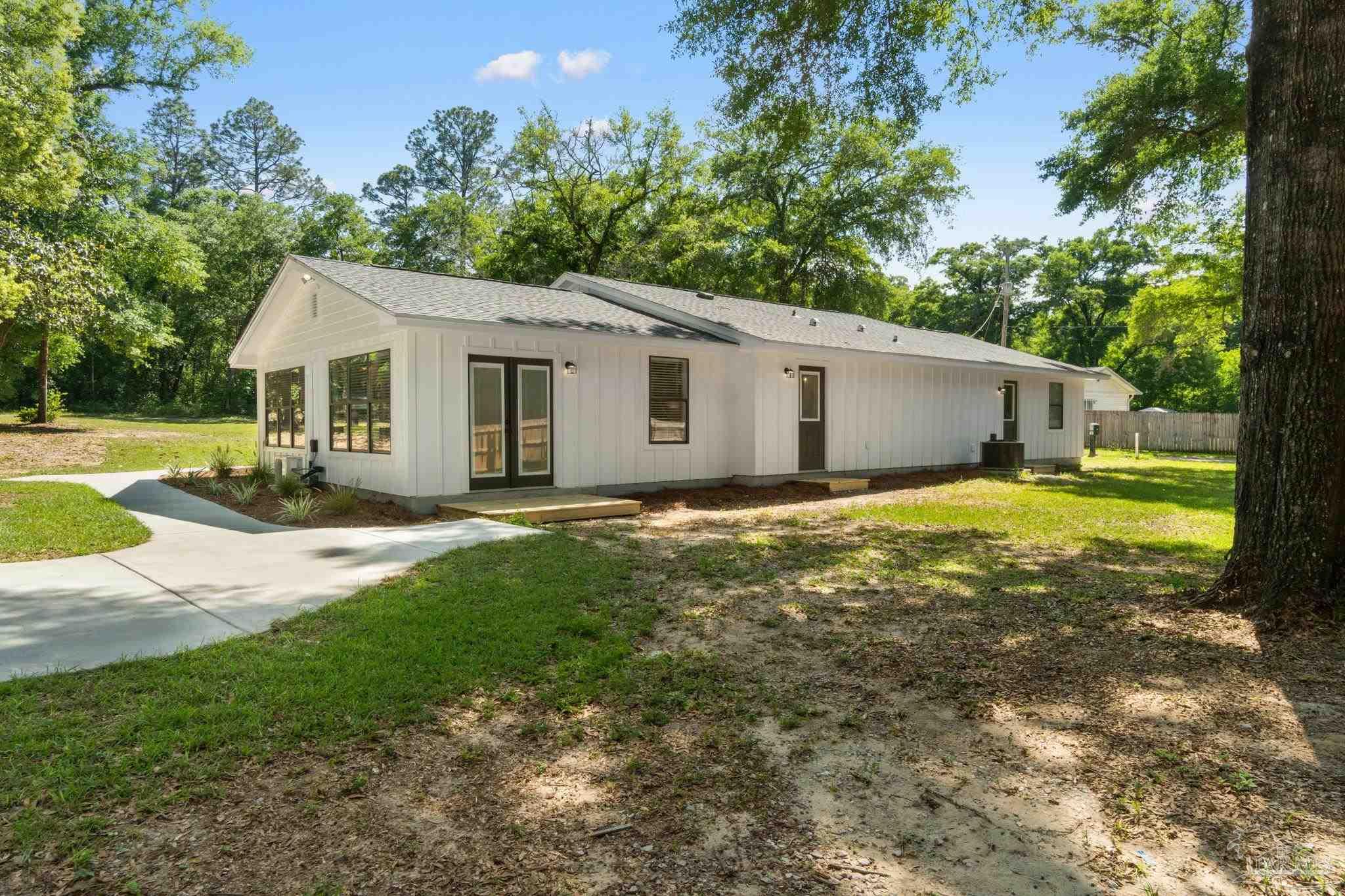 4548 Hayes Road Milton, FL 32583 - Photo 34 of 37 Gallery Image 34