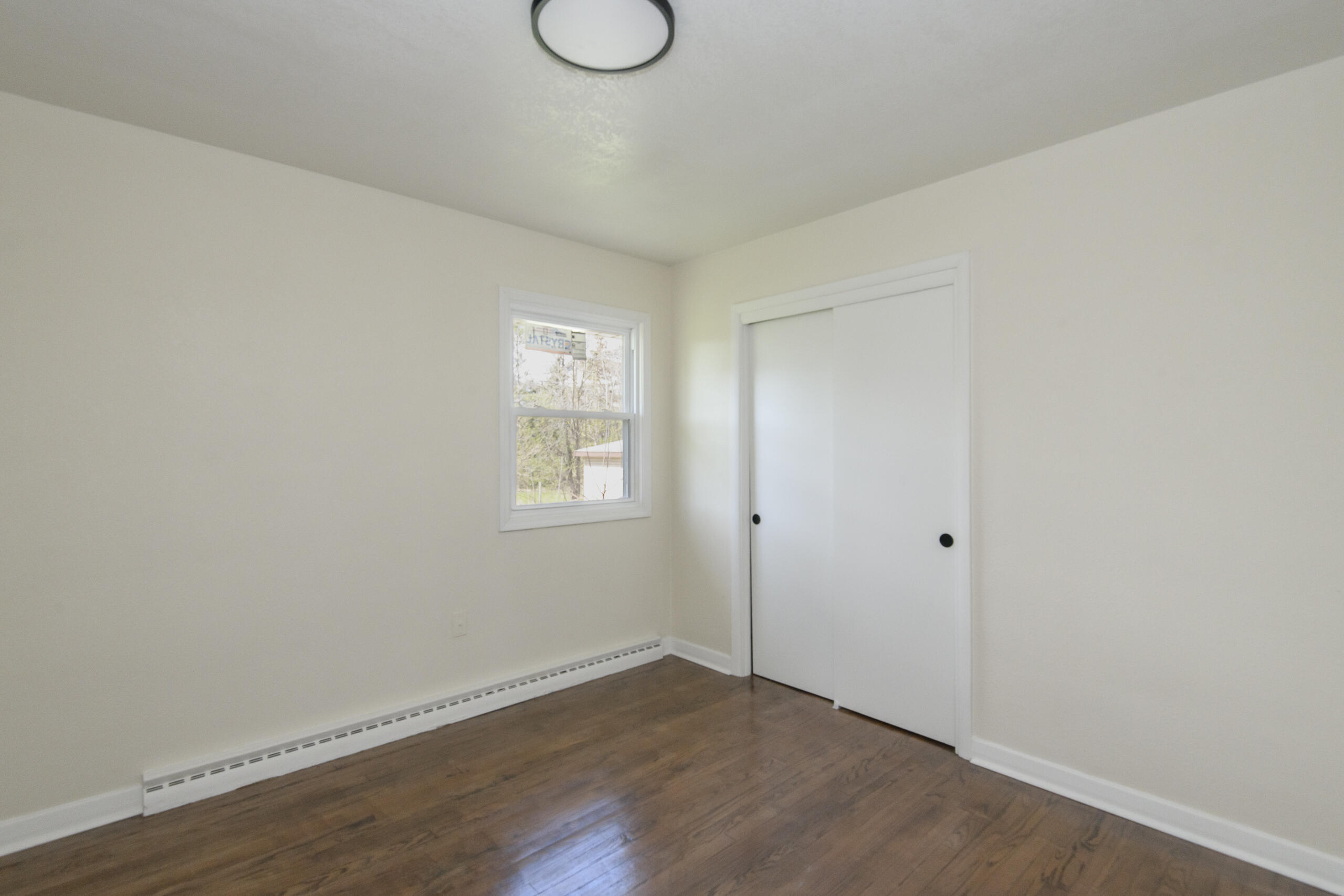 10535 West Bradley Road Milwaukee, WI 53224 - Photo 21 of 36 10535 W Bradley-37
