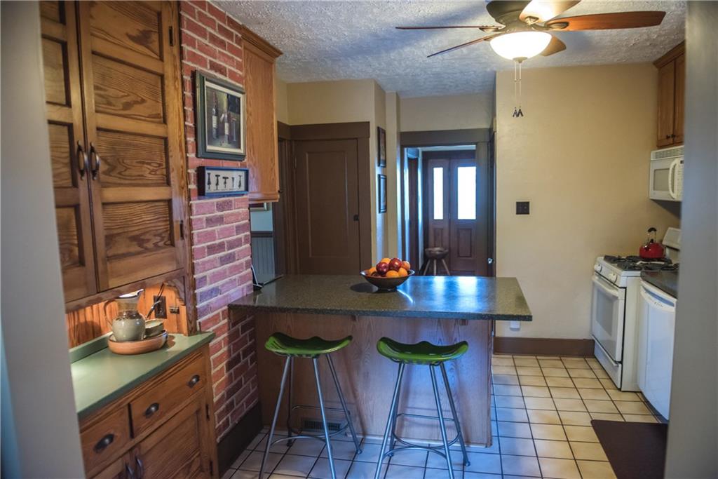 307 West Ingomar Road Pittsburgh, PA 15237 - Photo 8 of 22