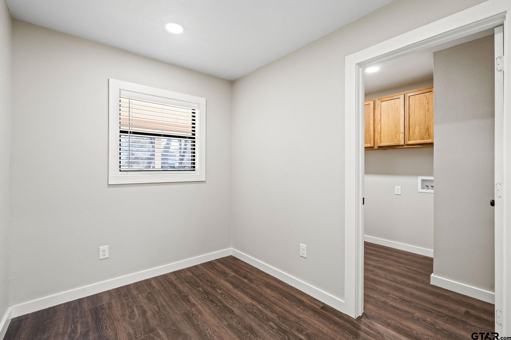 236 Alamo Street Lone Star, TX 75668 - Photo 16 of 33