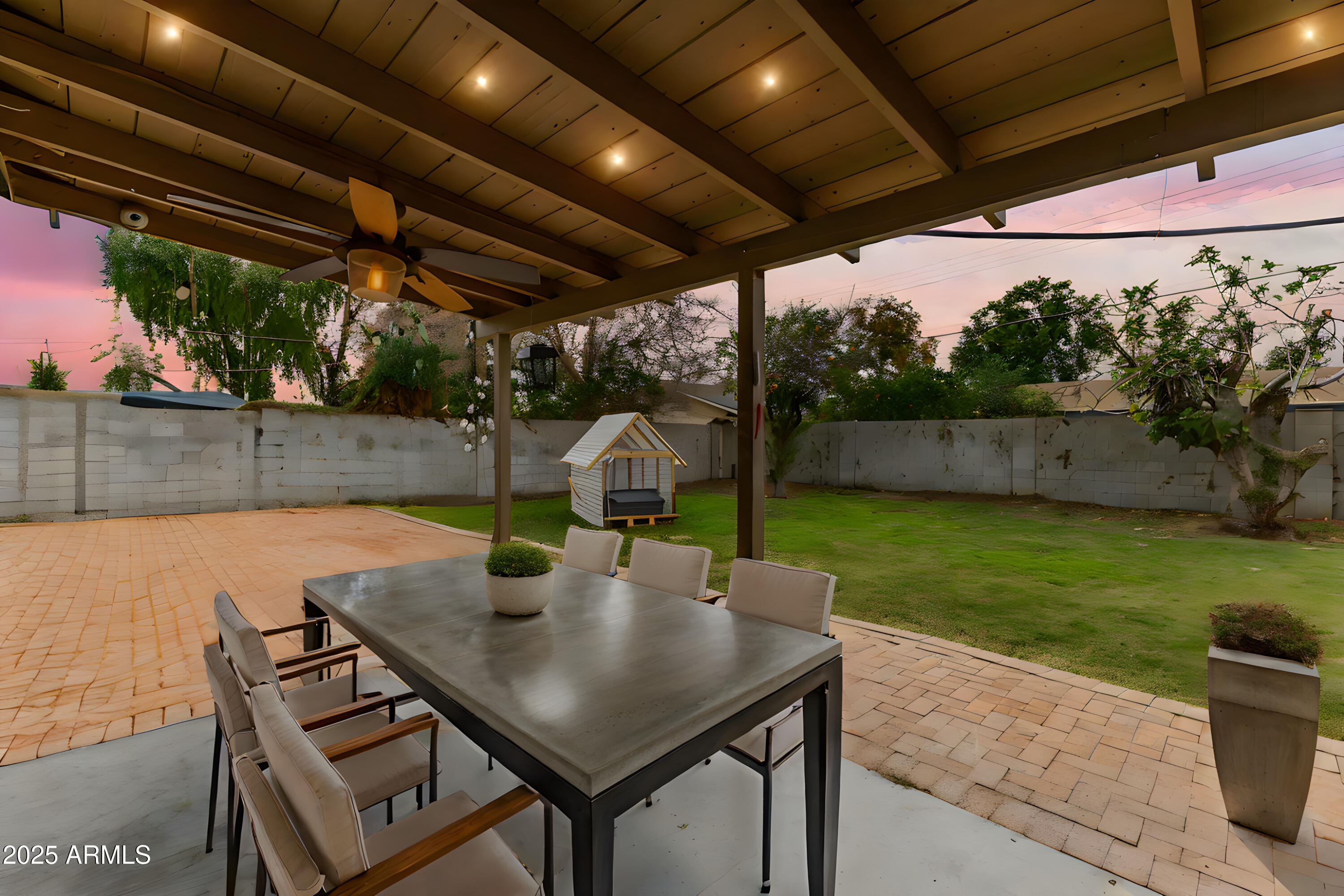 6842 North 10th Place Phoenix, AZ 85014 - Photo 41 of 60 a view of outdoor space yard and patio