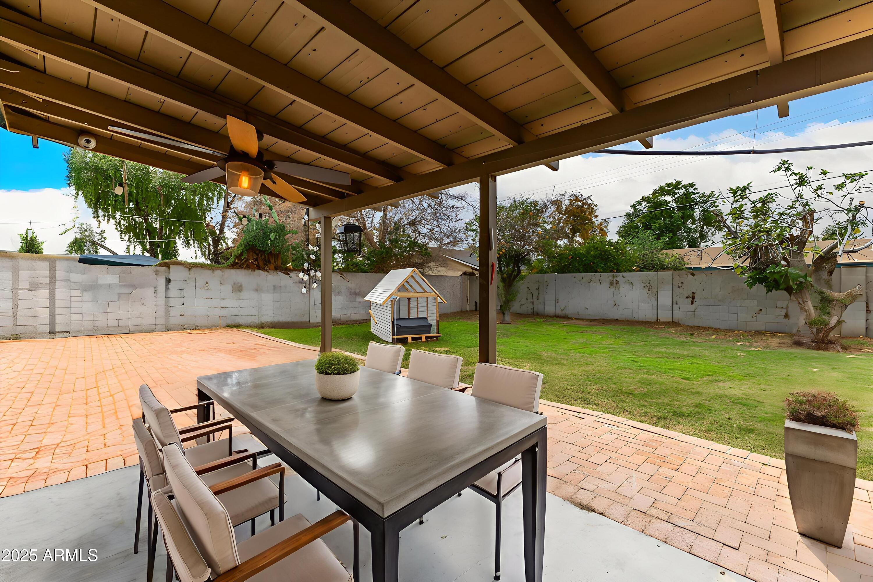 6842 North 10th Place Phoenix, AZ 85014 - Photo 57 of 60 a view of outdoor space yard and patio