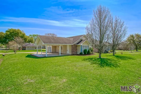 $189,900 | 1305 Asphodel Drive, St. Gabriel, LA 70776