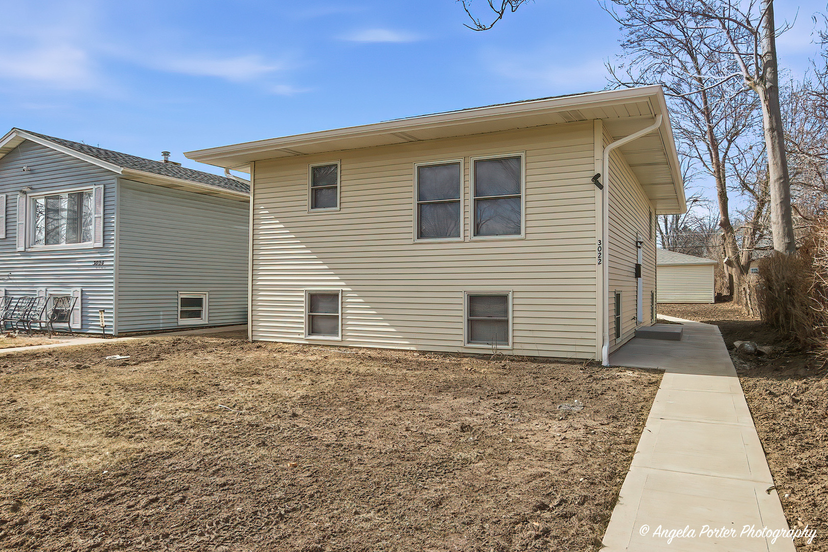 a front view of house with yard
