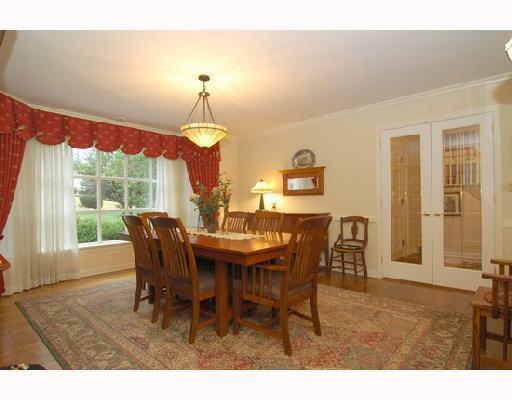 14 Winthrop Road Rosslyn Farms, PA 15106 - Photo 4 of 8 Dining Room.