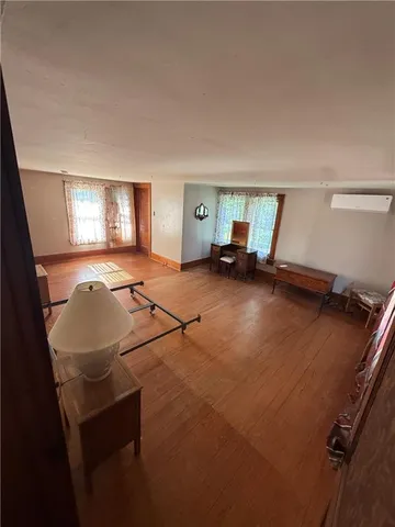 $199,900 | 523 Indiana Street, Oswego, KS 67356