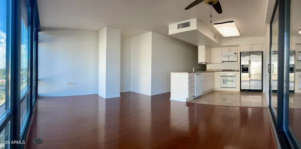 $2,250 | 4808 North 24th Street, Unit 1102, Phoenix, AZ 85016