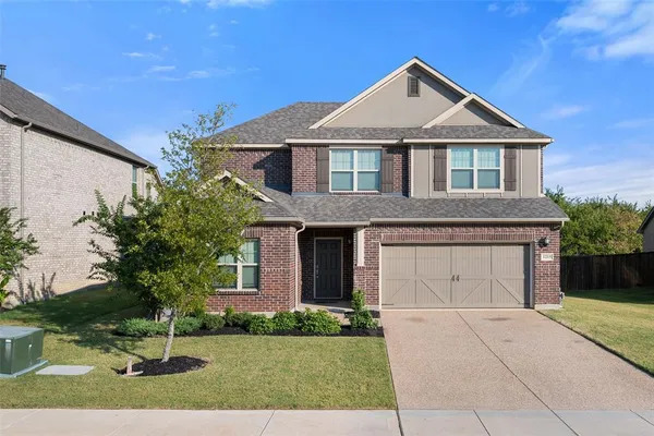 $560,000 | 1215 Putnam Street, Mansfield, TX 76063