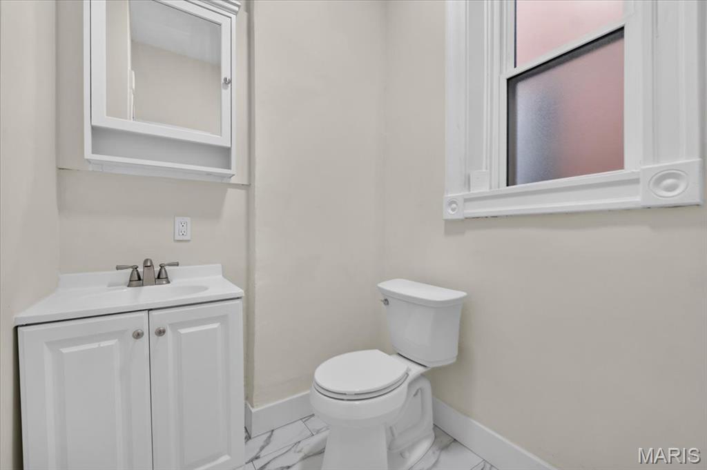 5216 Morgan Ford Road St. Louis, MO 63116 - Photo 15 of 36 Gallery Image 15